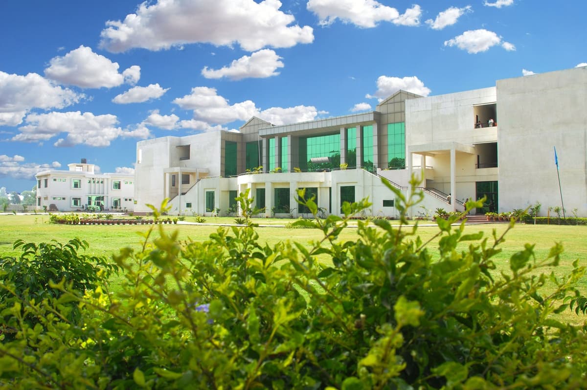 CDL College of Education-gallery-image-4