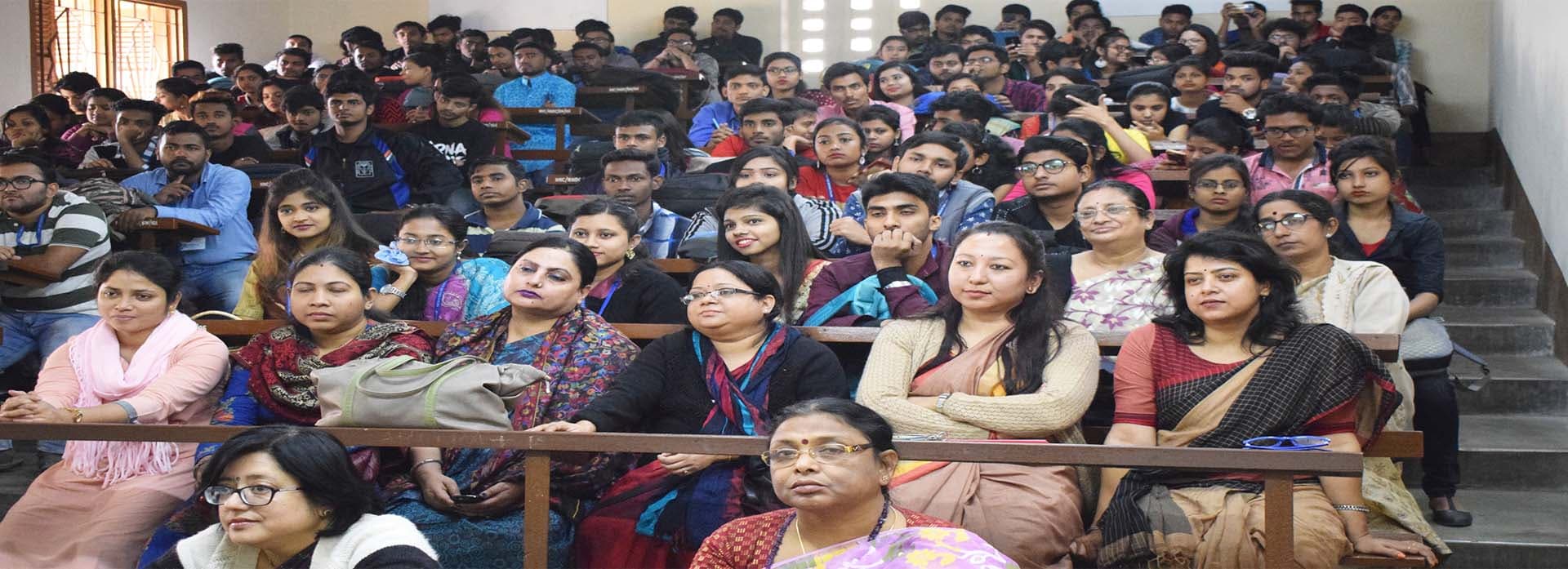 Netaji Nagar Day College-image