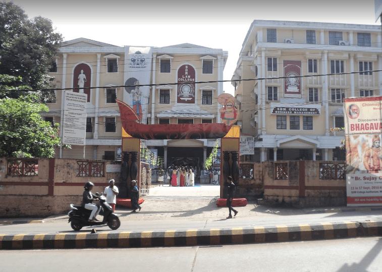 Shri Dharmasthala Manjunatheshwara Law College and Centre for Post Graduate Studies and Research In Law-image