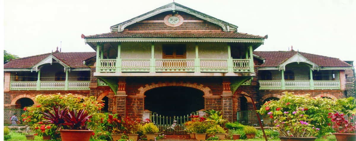 Rani Parvati Devi College of Arts and Commerce-image