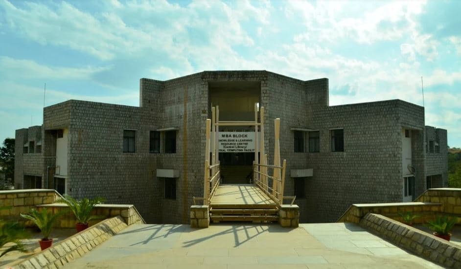 SDMCET Dharwad-gallery-image-0