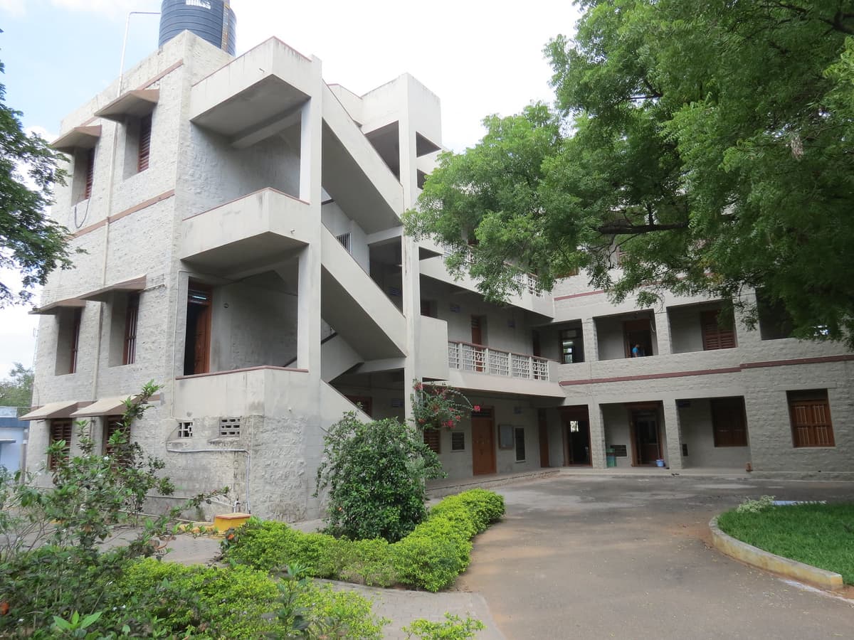 Sri Ramakrishna Mission Vidyalaya College of Education-gallery-image-1