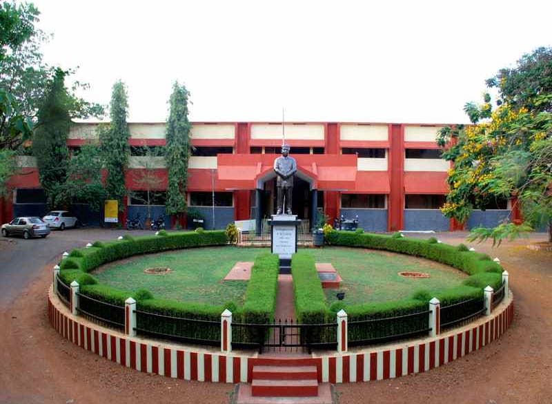 VPSV Ayurveda College Kottakkal-image