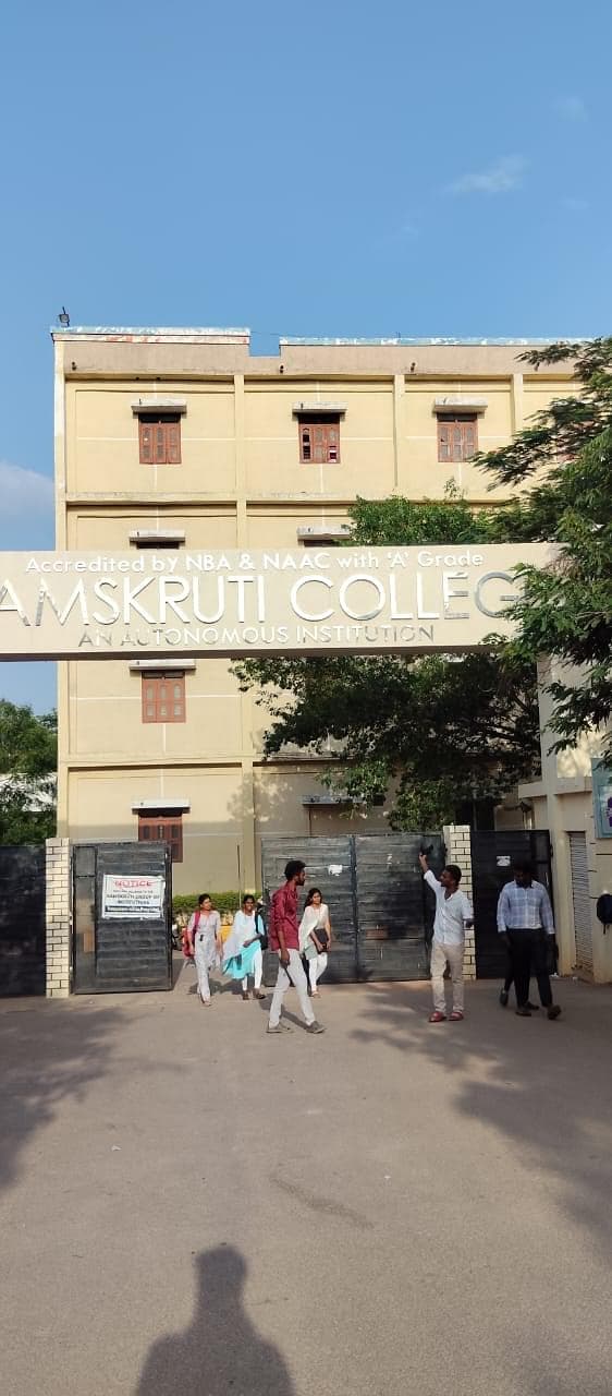 Samskruti College of Engineering & Technology-image