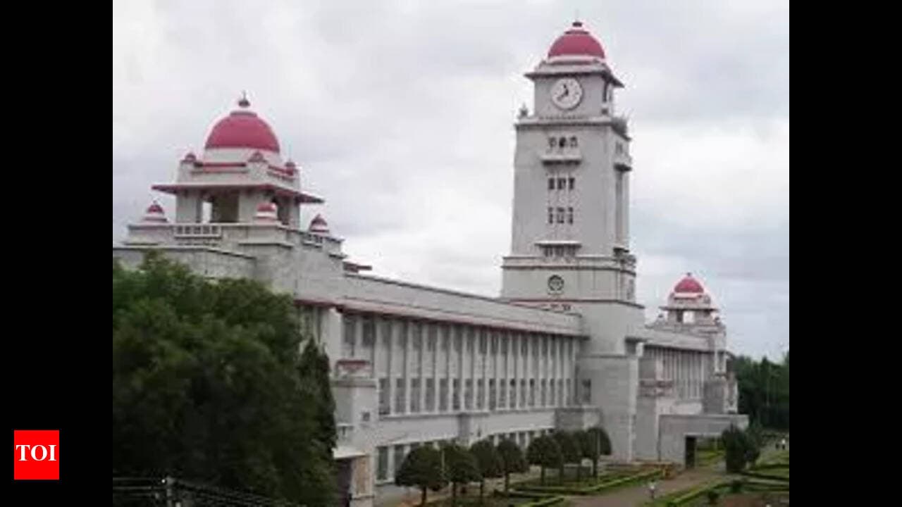 Karnatak University Dharwad-image