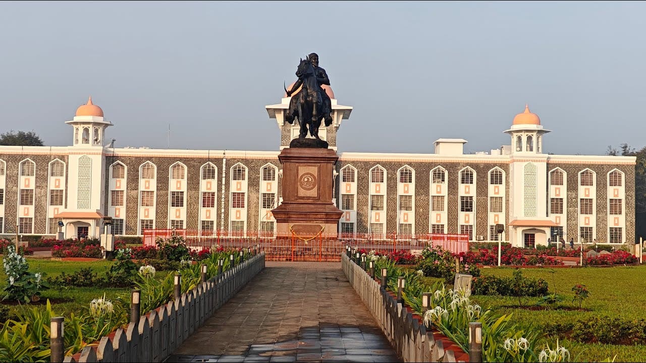 Shivaji University-image