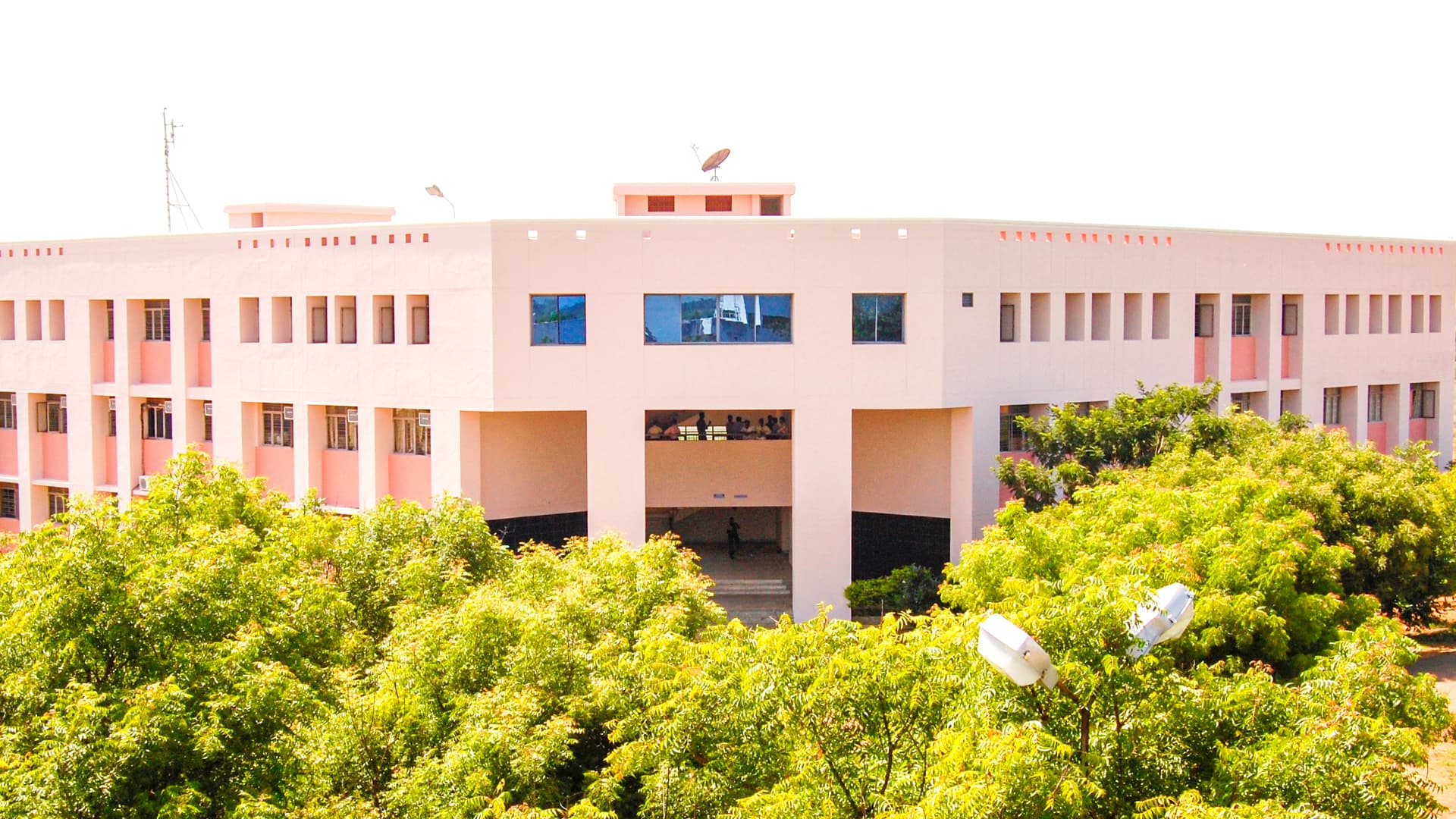 Pandian Saraswathi Yadav Engineering College-image