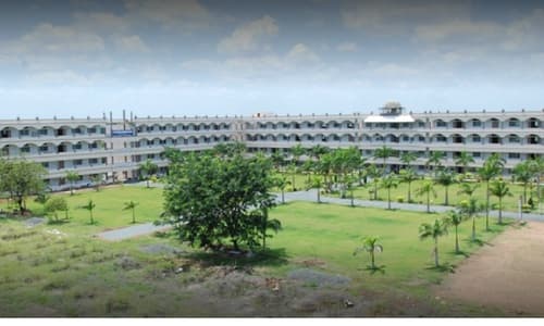 Santhiram College of Pharmacy-image