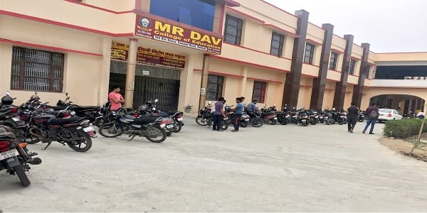 MR DAV College of Education-gallery-image-2