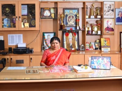 Dr. Umayal Ramanathan College for Women-image