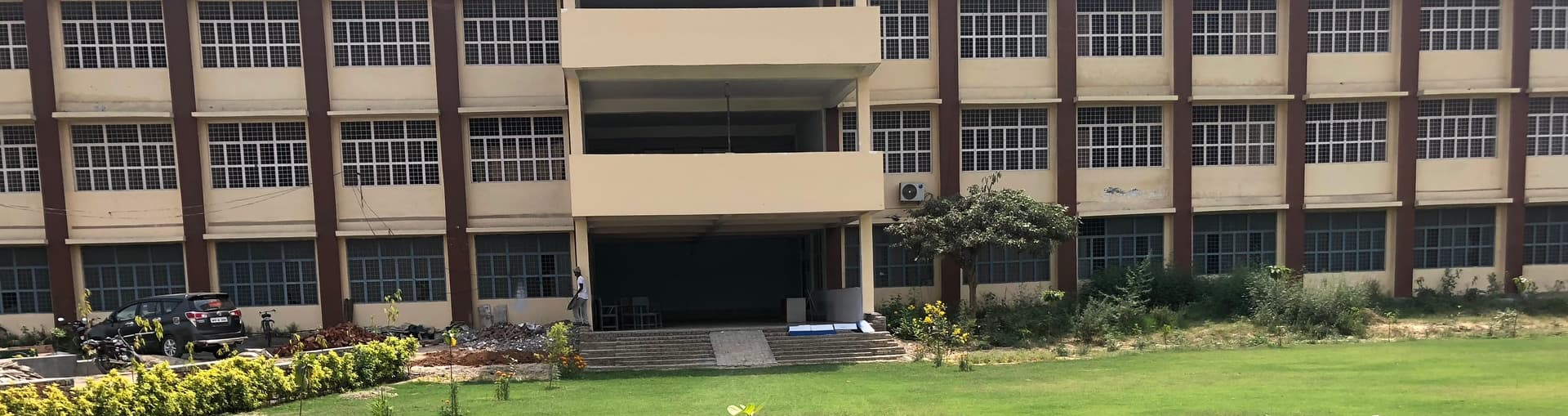 Lakhmi Chand Patwari College of Education-image