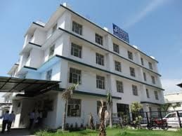 Janhit College of Law-image