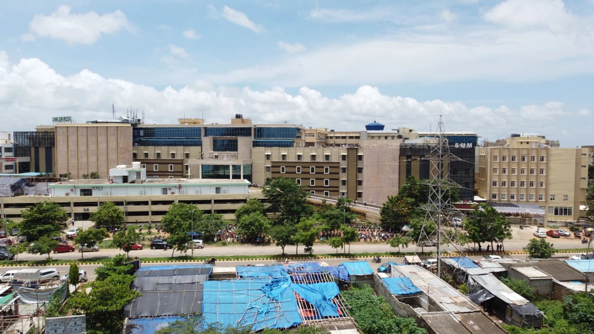 Institute of Medical Sciences and SUM Hospital-gallery-image-1