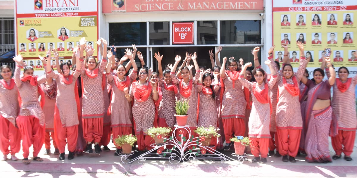 Biyani Girls B.Ed. College-image