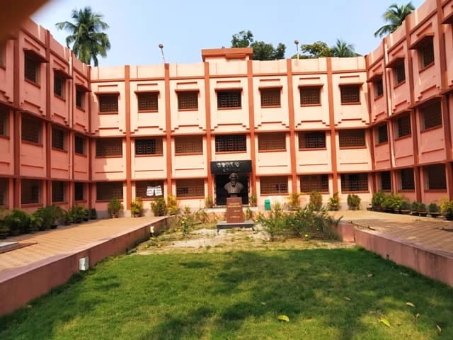 Chandannagar College-gallery-image-0