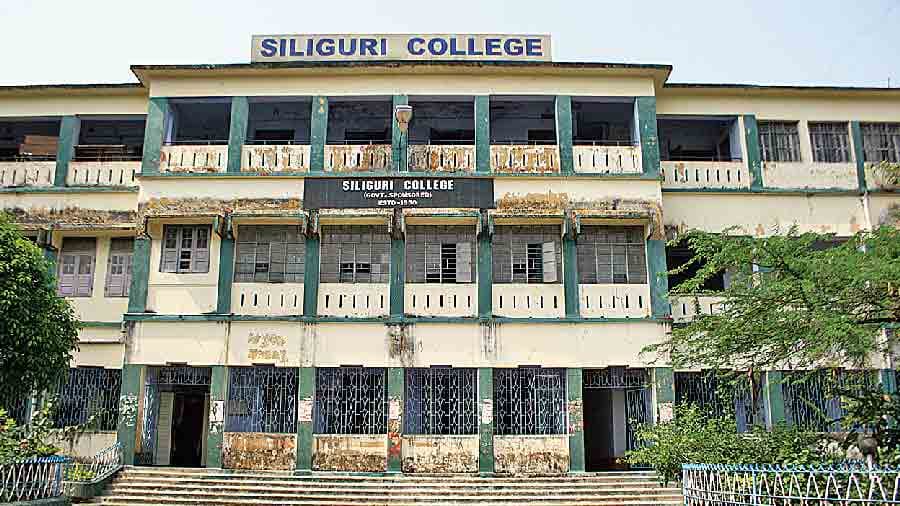 Siliguri College-image