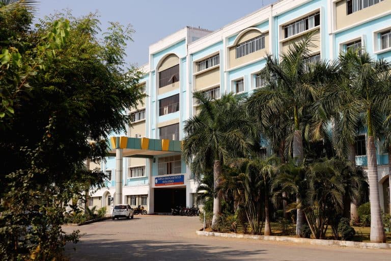 Karpaga Vinayaga Institute of Dental Sciences-image