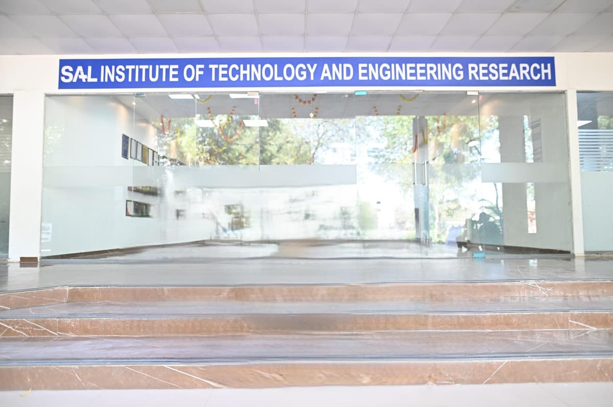 SAL Engineering and Technical Institute-gallery-image-2