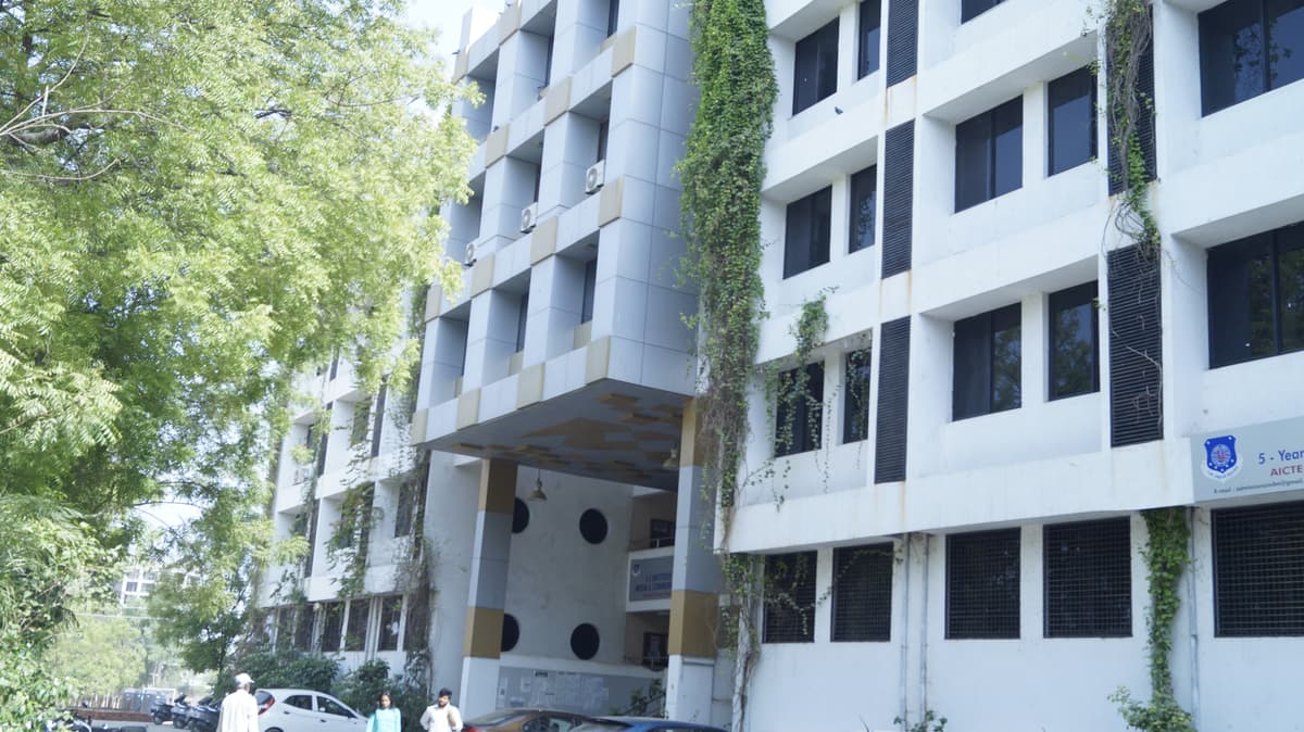 LJIMC-gallery-image-4