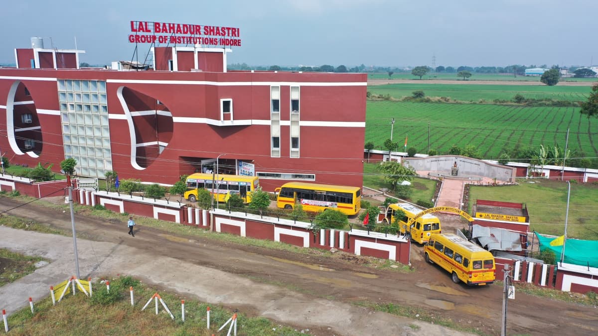 Lal Bahadur Shastri Institute of Technology and Management-gallery-image-1