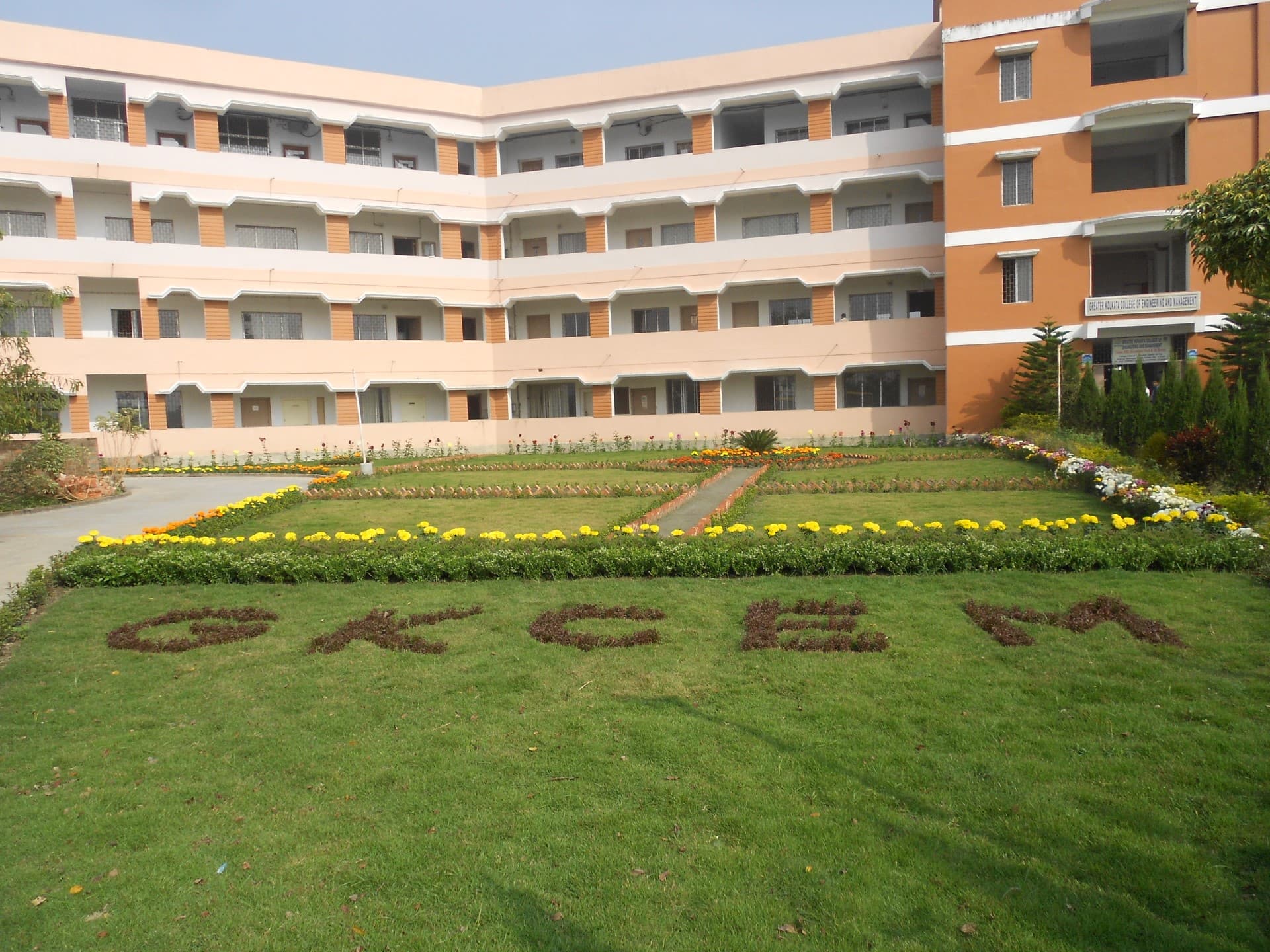 Greater Kolkata College of Engineering & Management-image