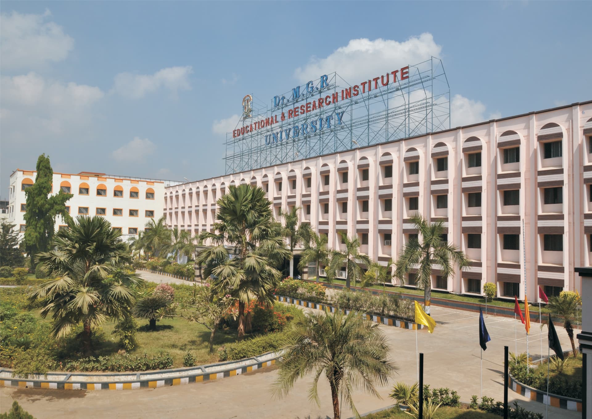Dr. M.G.R. Educational and Research Institute-image