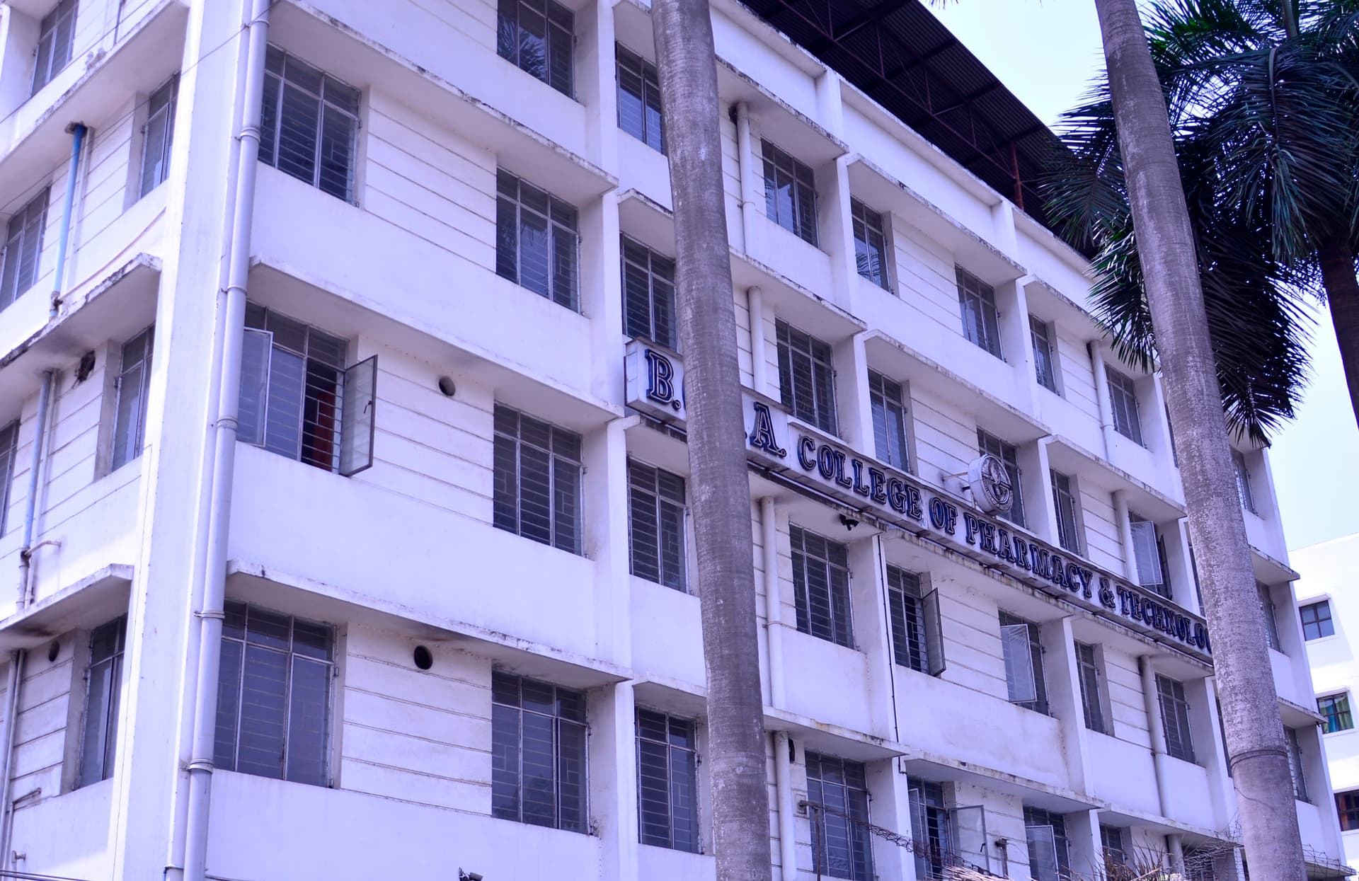 BCDA College of Pharmacy & Technology-image