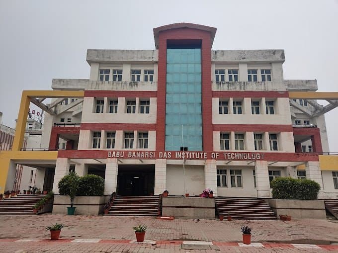 BBDIT College of Pharmacy-gallery-image-0