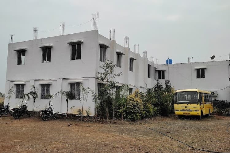 Sarsam College of Pharmacy-image