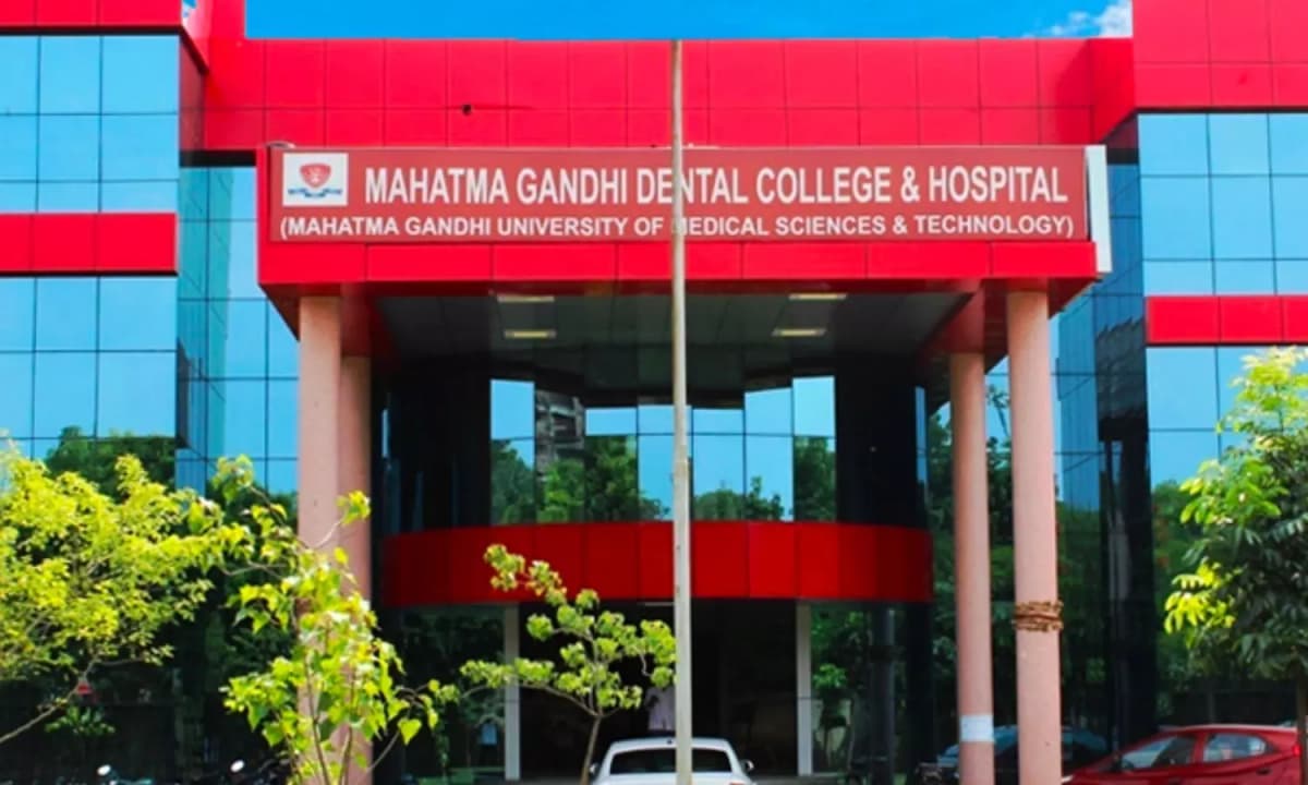 Mahatma Gandhi Post Graduate Institute of Dental Sciences-gallery-image-4