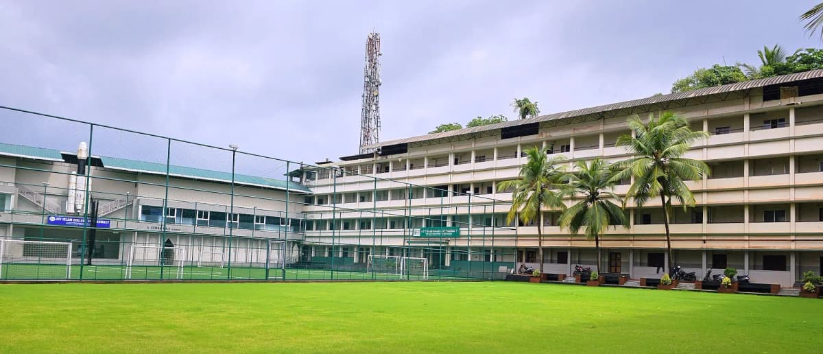 JDT Islam Pharmacy College-gallery-image-2