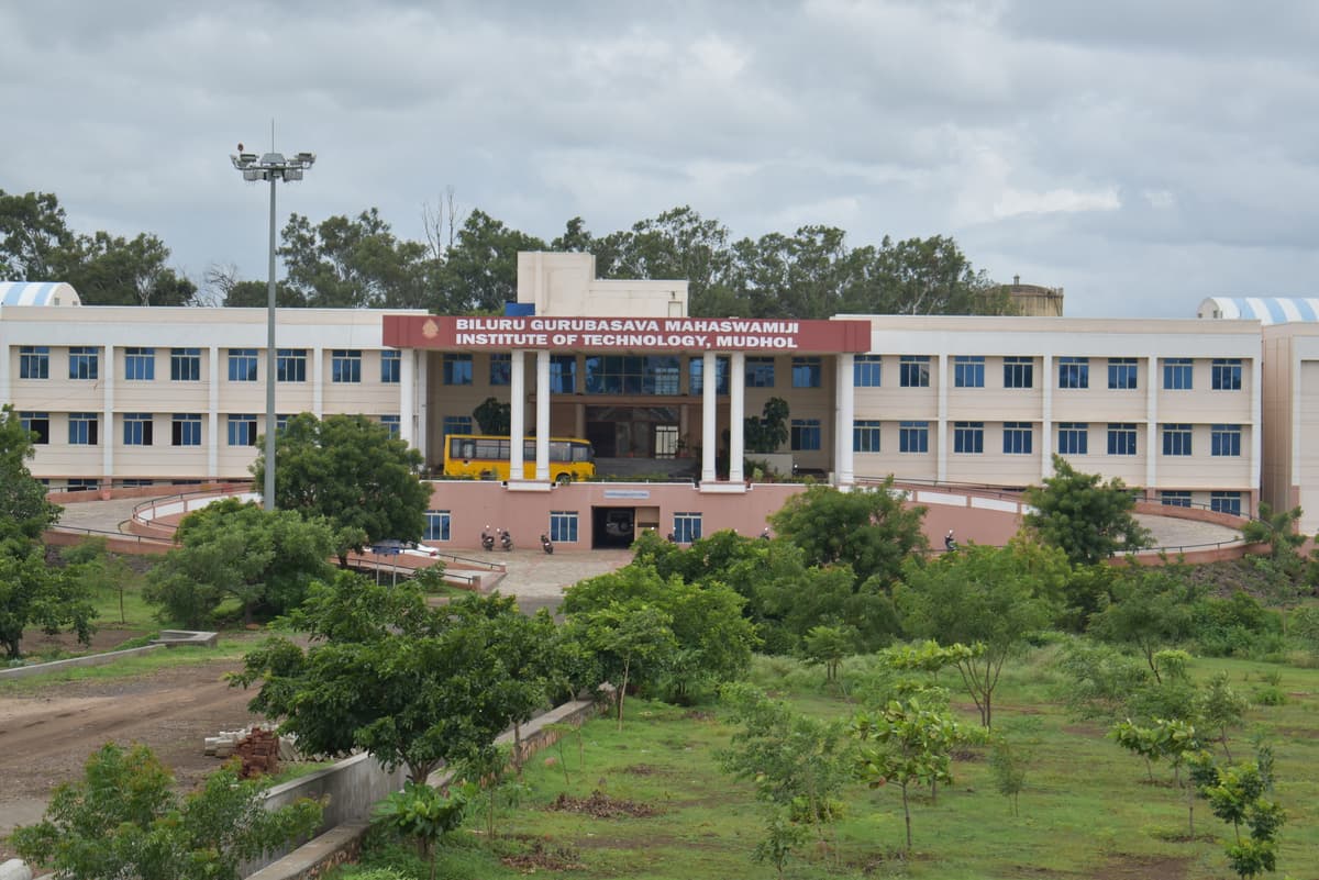 Biluru Gurubasava Mahaswamiji Institute of Technology-gallery-image-4
