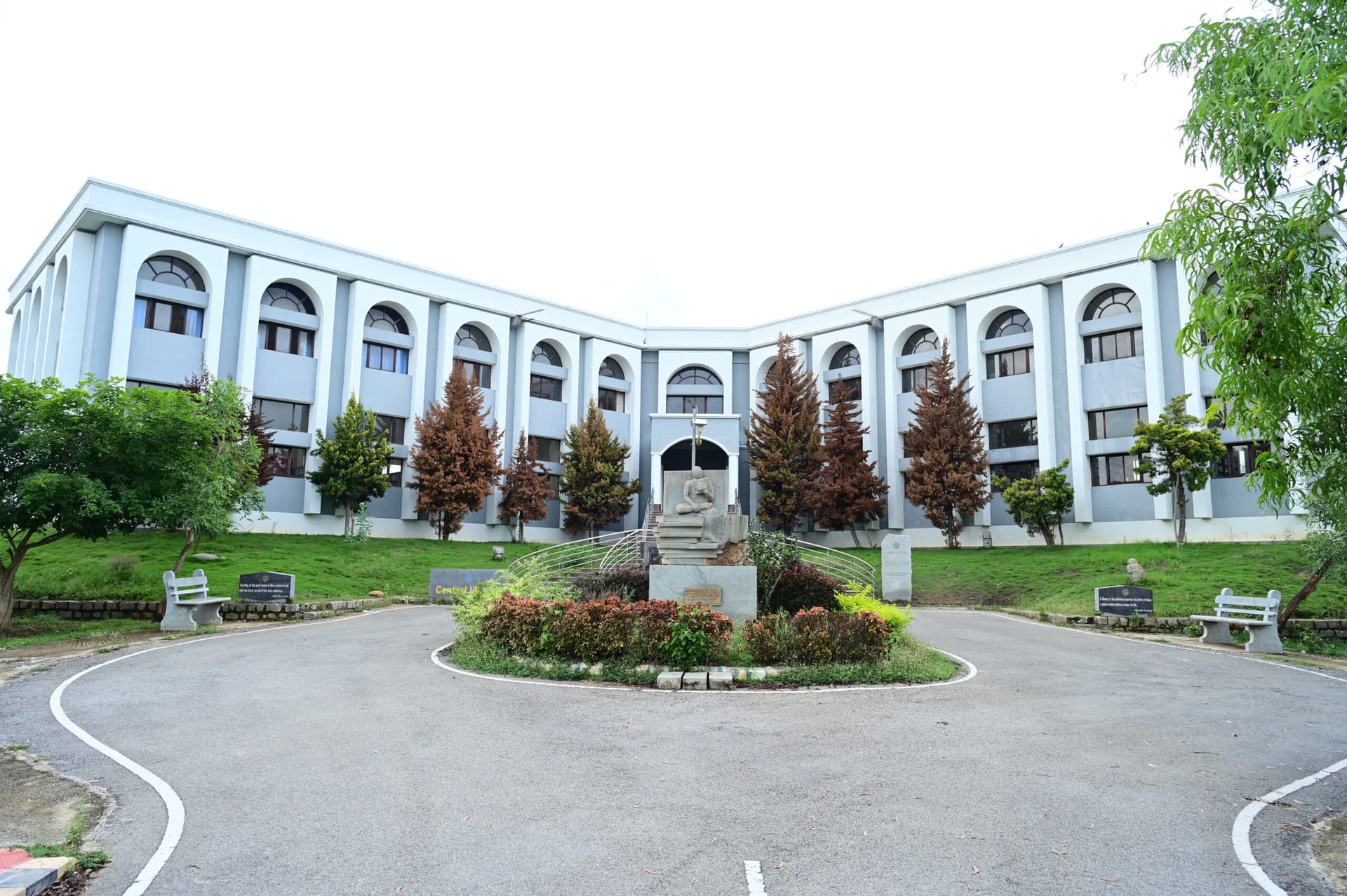 Dravidian University-image