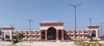 SGG University-image