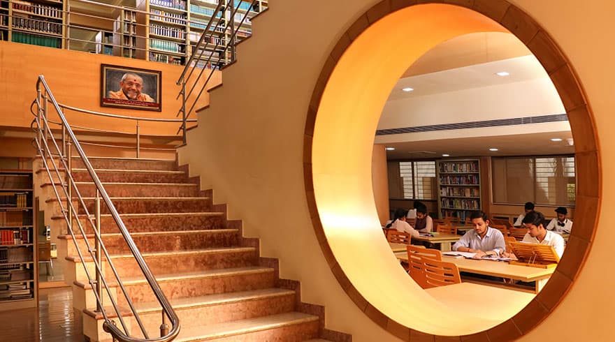 ATMIYA UNIVERSITY-gallery-image-1