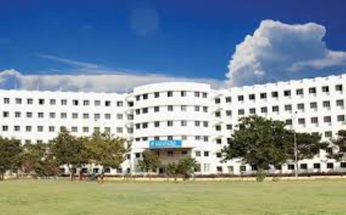 Saveetha Medical College-image