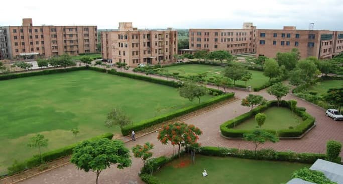 Vyas Institute of Engineering and Technology-image