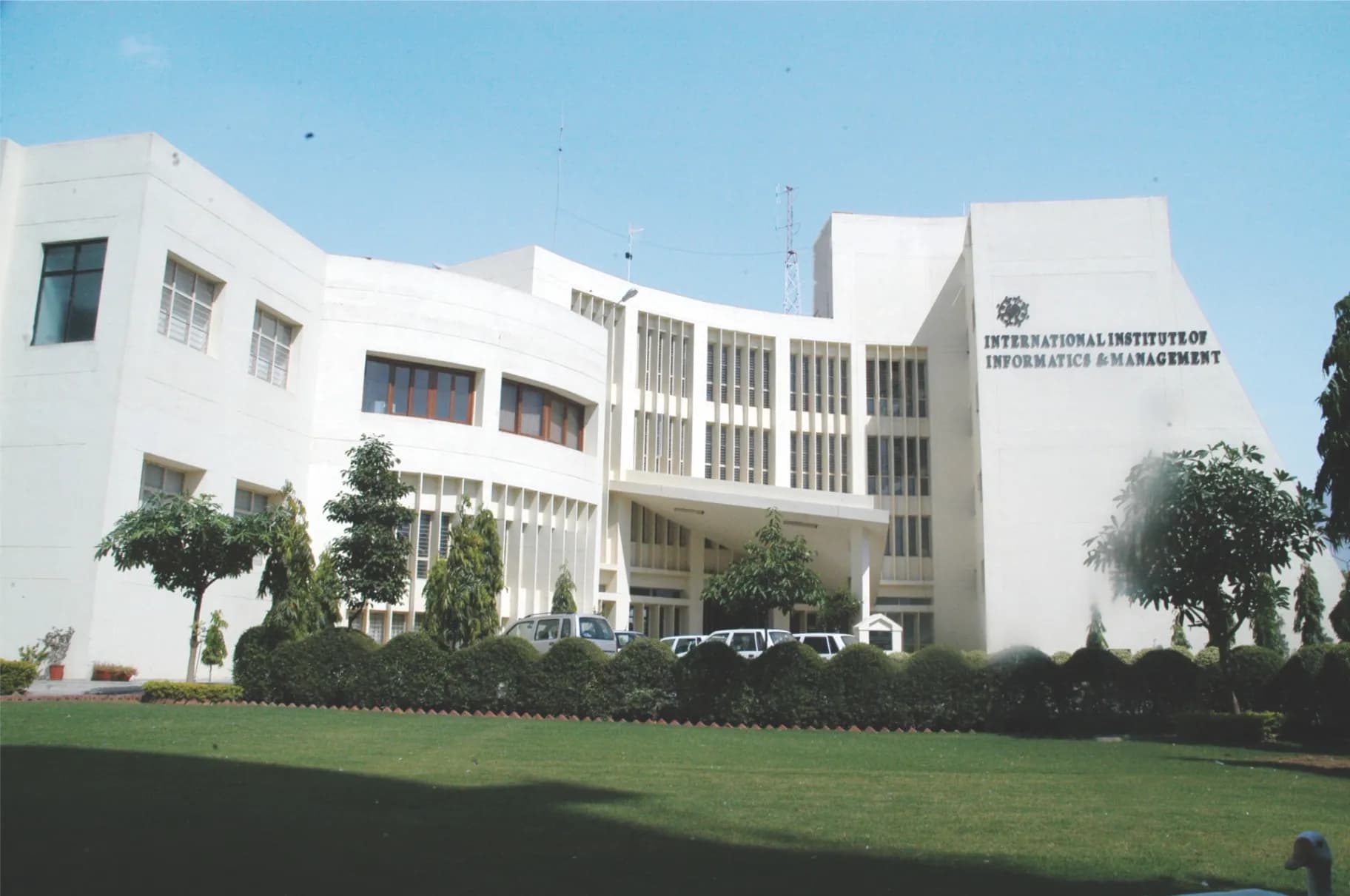 IIS University, Department of FMS-image
