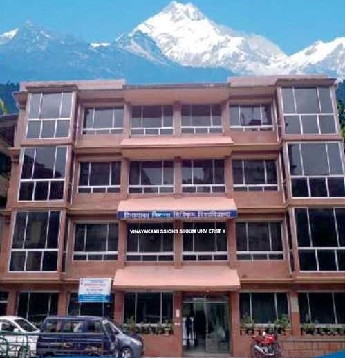 Vinayaka Missions Sikkim University-image