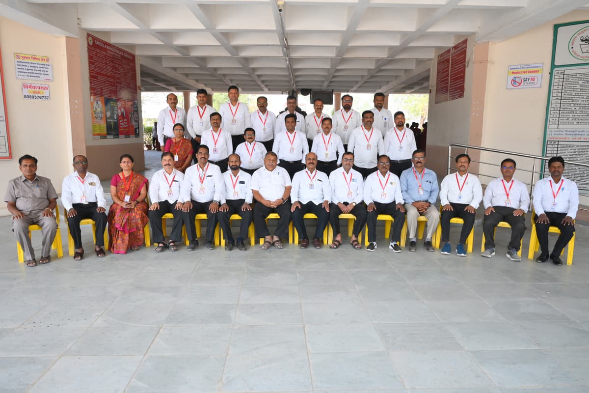 Sangola College-gallery-image-3