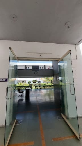 Sharda School of Pharmacy-gallery-image-7