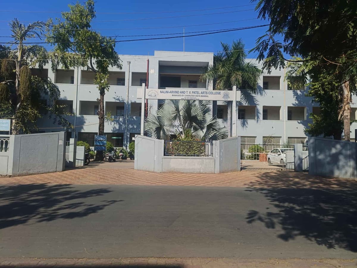 Patel Arts College Anand-gallery-image-3