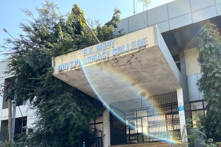 B. K. Mody Government Pharmacy College-gallery-image-3