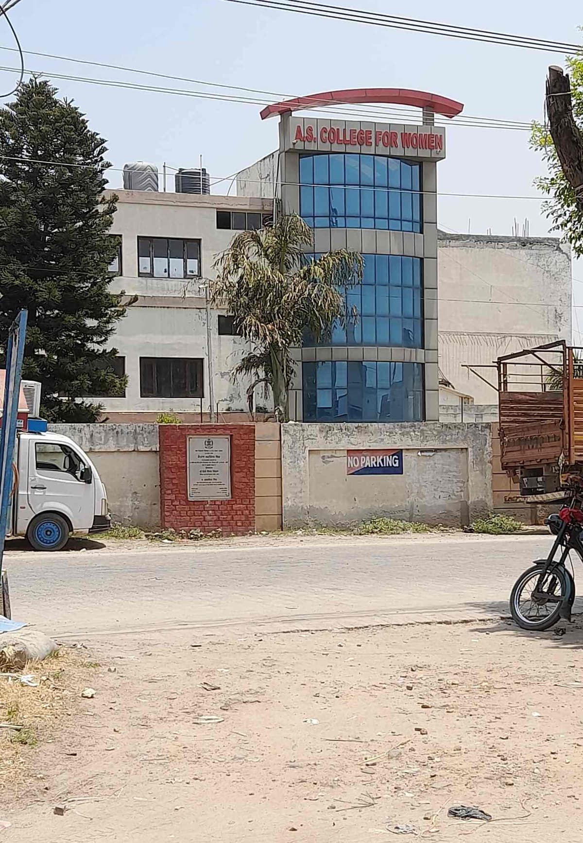 Arya Samaj College for Women-gallery-image-4