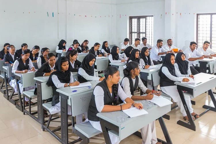 KMCT Pharmacy College-gallery-image-2