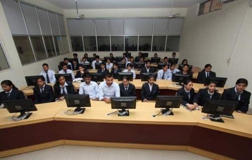 KCL Institute of Management and Technology-image