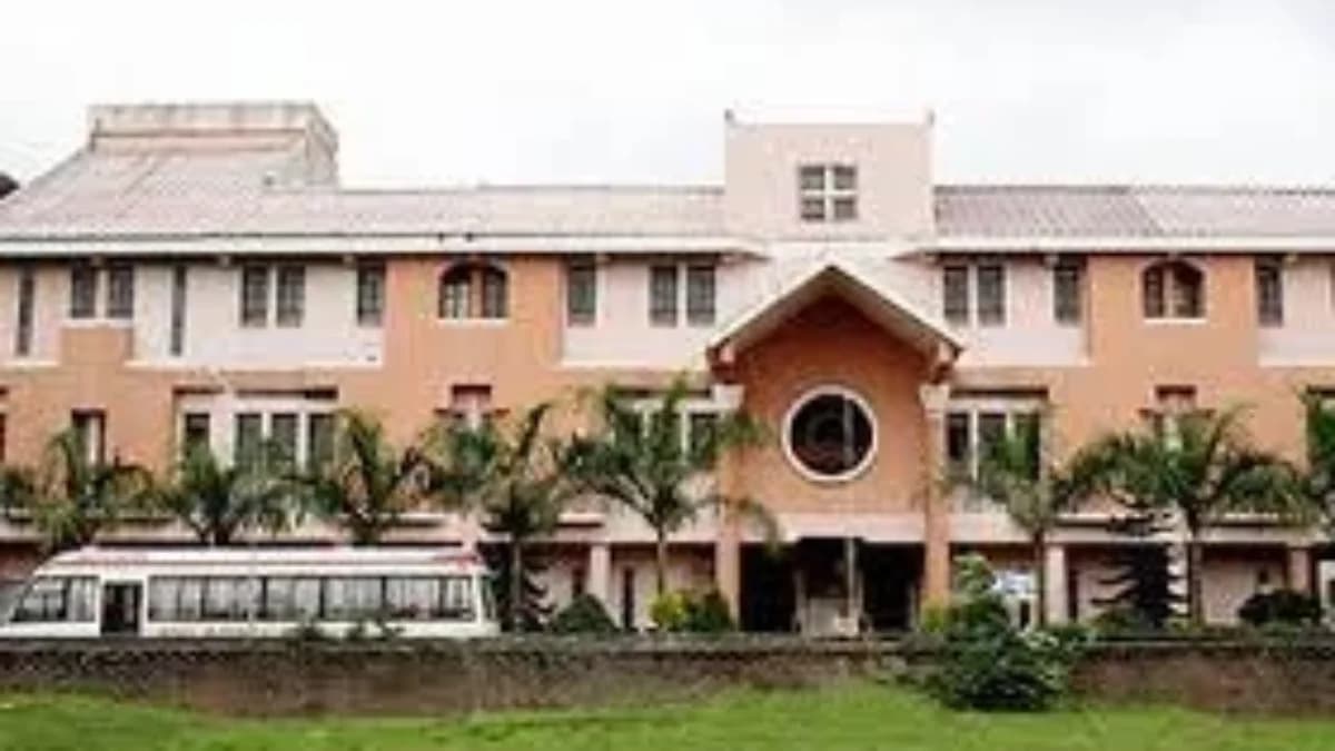 MNHMCH Nashik-gallery-image-1