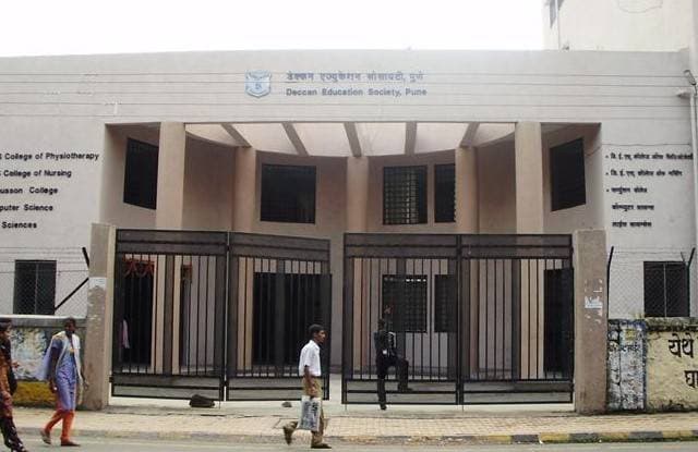 DES BJ College of Physiotherapy-gallery-image-0